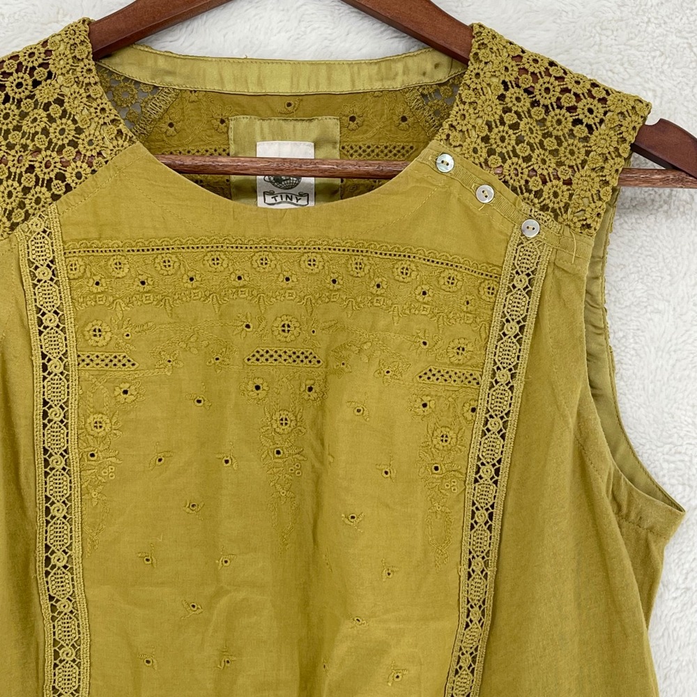 Tiny Anthropologie Olive Green Eyelet Crochet Lace Sleeveless Blouse Boho S